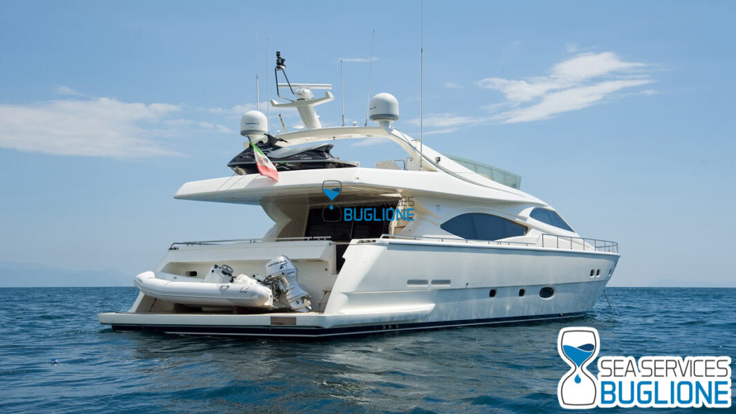 Ferretti 760 Yacht for Charter - immagine 6