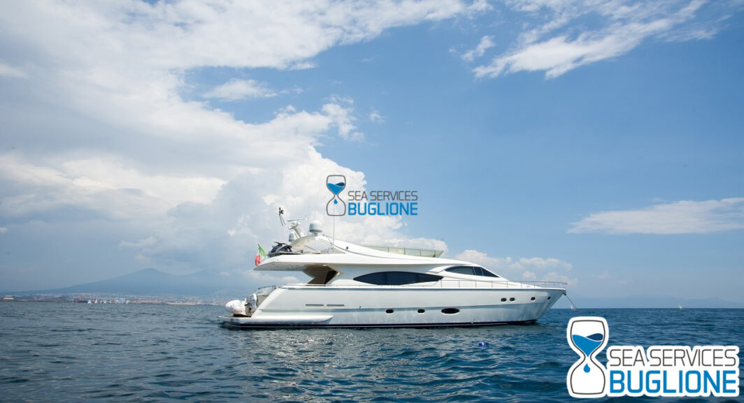 Ferretti 760 Yacht for Charter - immagine 8