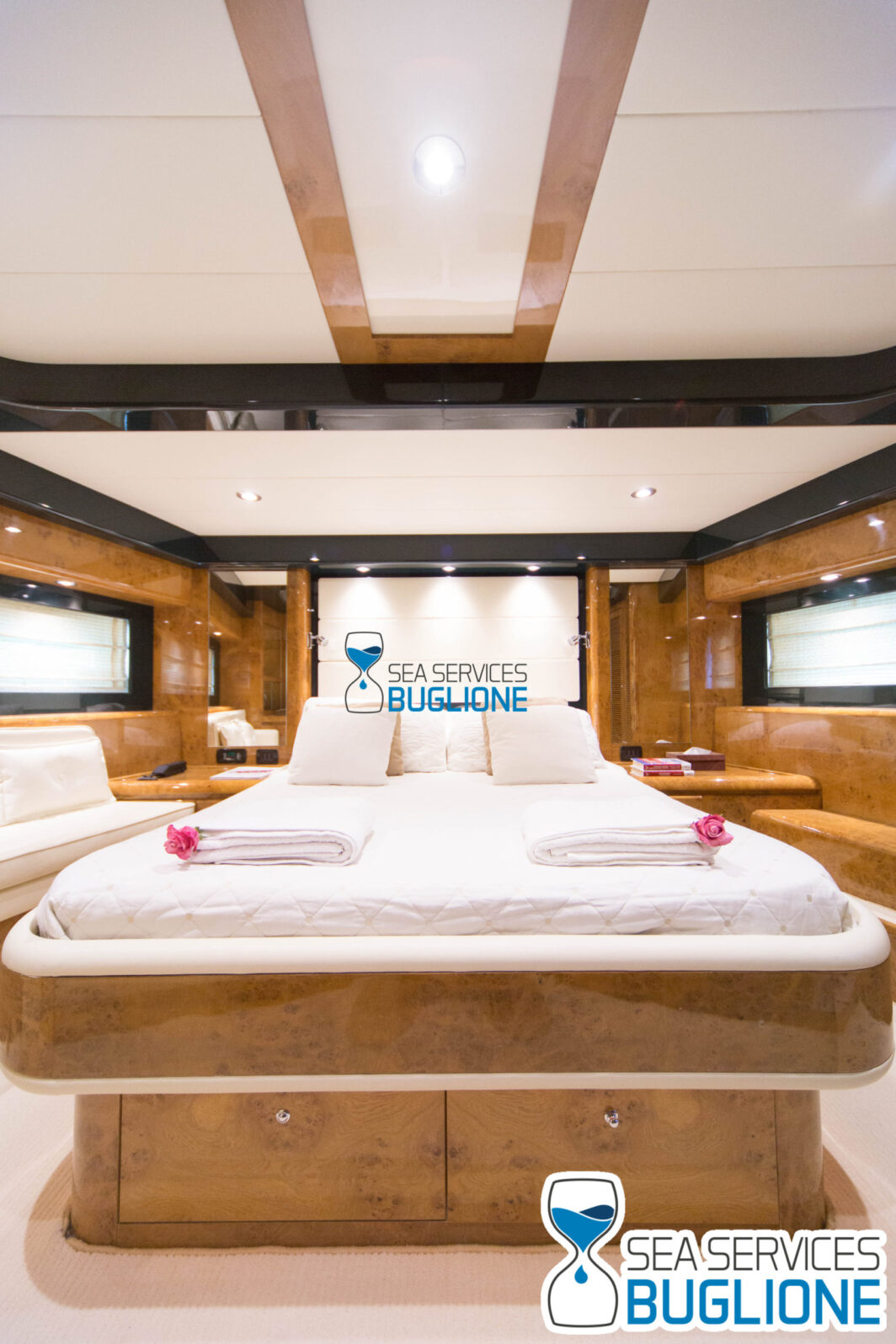 Riva Opera 80 Yacht for Charter - immagine 9