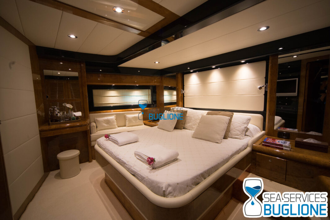 Riva Opera 80 Yacht for Charter - immagine 10