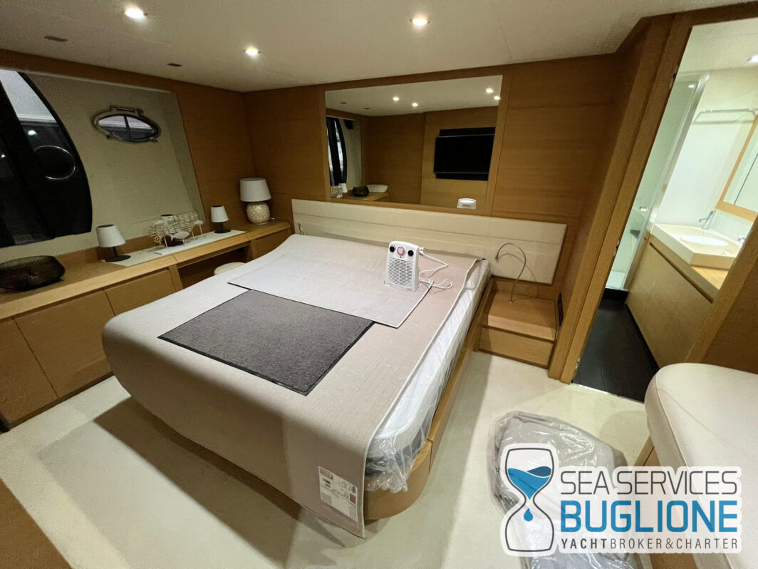 Pershing 64' - immagine 25