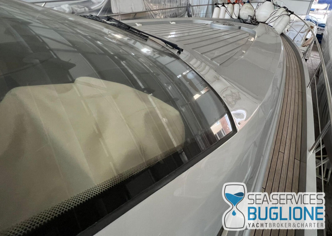 Pershing 64' - immagine 20