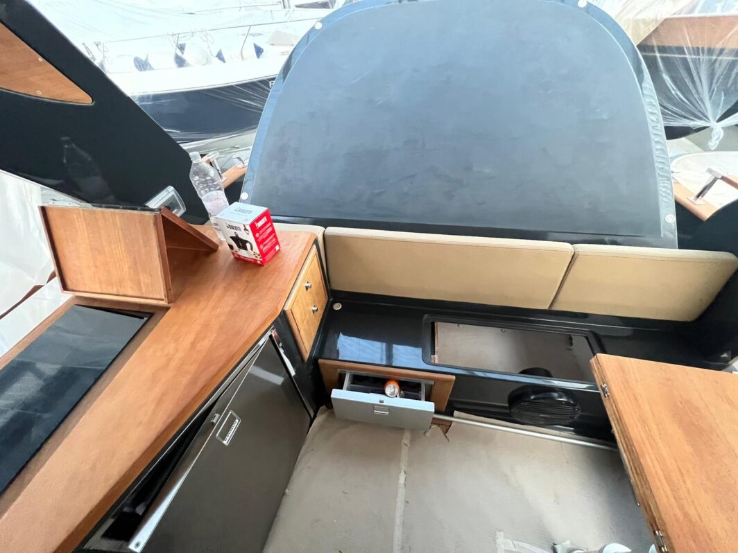 Gozzo Positano 38' Open T-TOP - immagine 16