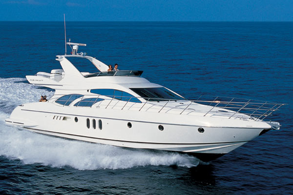 Azimut 62 fly